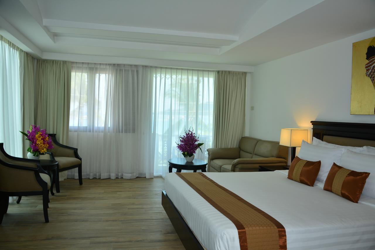 Pride Beach Resort - Adults Only Patong Екстериор снимка