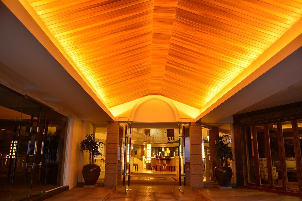 Pride Beach Resort - Adults Only Patong Екстериор снимка